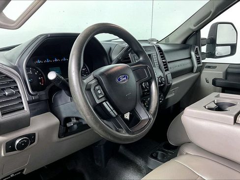 Used 2017 Ford F350 XL RWD image 13