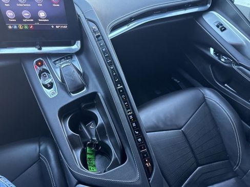 Used 2020 Chevrolet Corvette Stingray Preferred Cpe w/ 2LT Preferred Equipment Group image 19