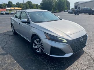 Used 2023 Nissan Altima 2.5 S FWD video 1