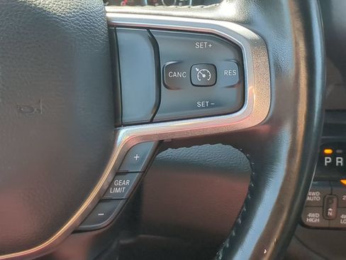 Used 2021 RAM 1500 Laramie w/ Sport Appearance Package AWD/4WD image 23