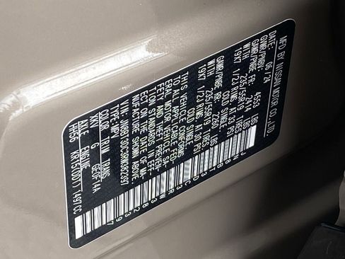 Certified 2024 Nissan Rogue Platinum FWD image 34