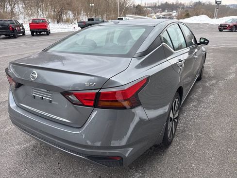 Used 2022 Nissan Altima 2.5 SV image 7