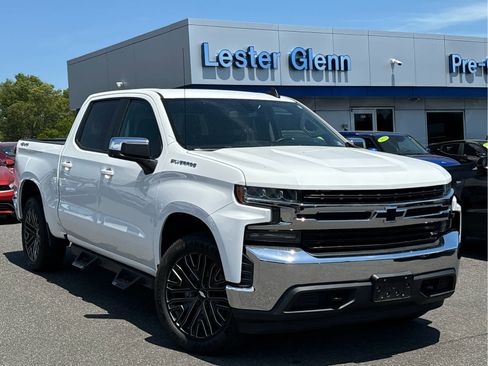Certified 2019 Chevrolet Silverado 1500 LT w/ All-Star Edition AWD/4WD image 29