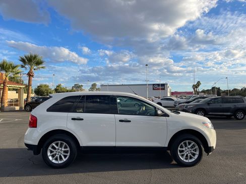 Used 2013 Ford Edge SE image 6
