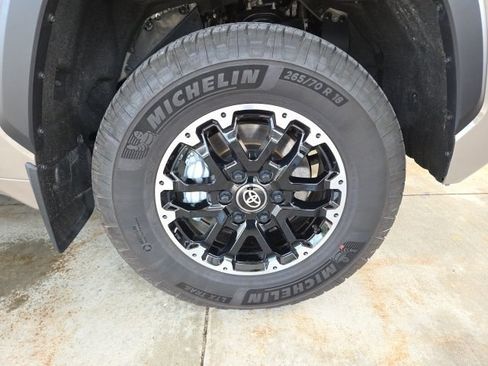 Used 2026 Toyota Tundra SR5 AWD/4WD image 71