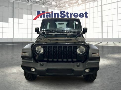 Used 2023 Jeep Wrangler Unlimited Sport AWD/4WD image 8
