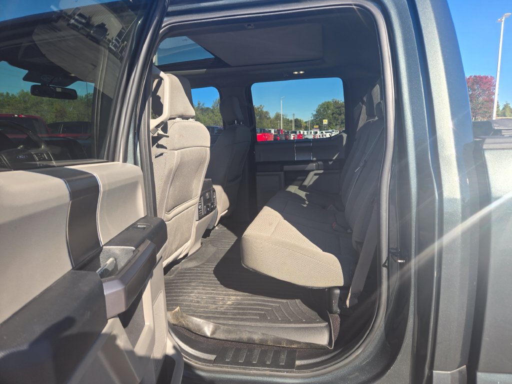 Used 2018 Ford F150 XLT w/ Equipment Group 302A Luxury AWD/4WD image 8