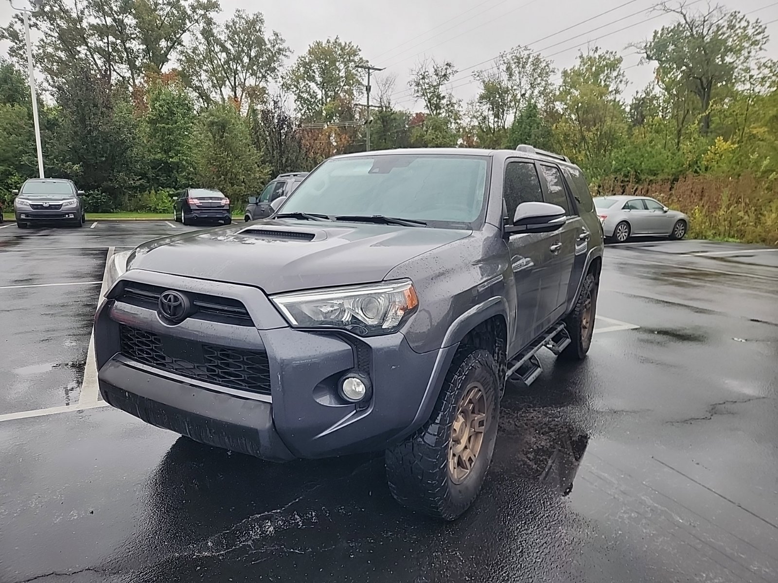 Used 2020 Toyota 4Runner TRD Off-Road Premium w/ Moonroof Package AWD/4WD image 2