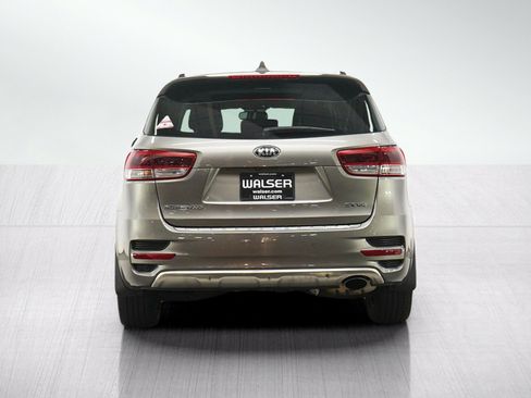 Used 2016 Kia Sorento SX AWD/4WD image 4