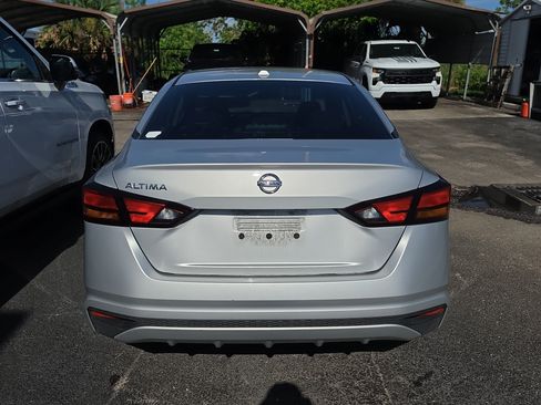 Used 2020 Nissan Altima 2.5 S FWD image 5