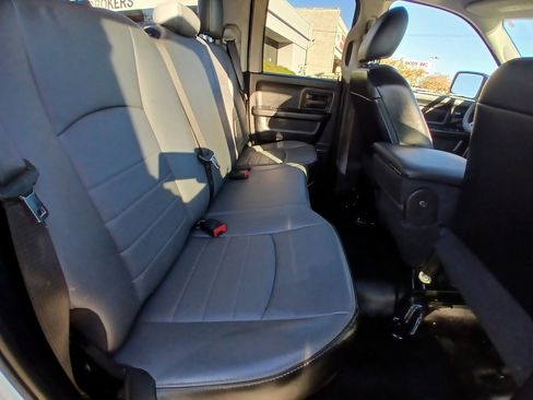 Used 2021 RAM 1500 Tradesman image 33