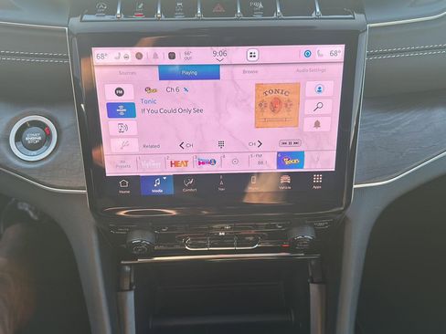 New 2025 Jeep Grand Cherokee L Limited w/ Black Appearance Package image 18