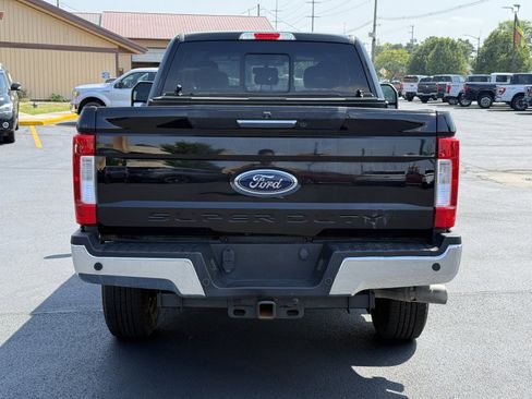 Used 2019 Ford F250 Lariat image 7