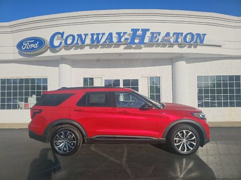 New 2026 Ford Explorer ST-Line AWD/4WD image 1