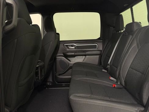 New 2026 RAM 1500 4x4 Crew Cab image 23