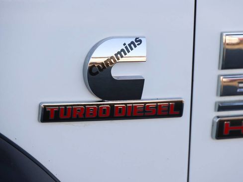 Used 2017 RAM 5500 Tradesman w/ Power & Remote Entry Group image 33