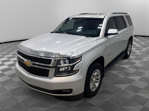 Used 2017 Chevrolet Tahoe LT w/ Luxury Package AWD/4WD image 1