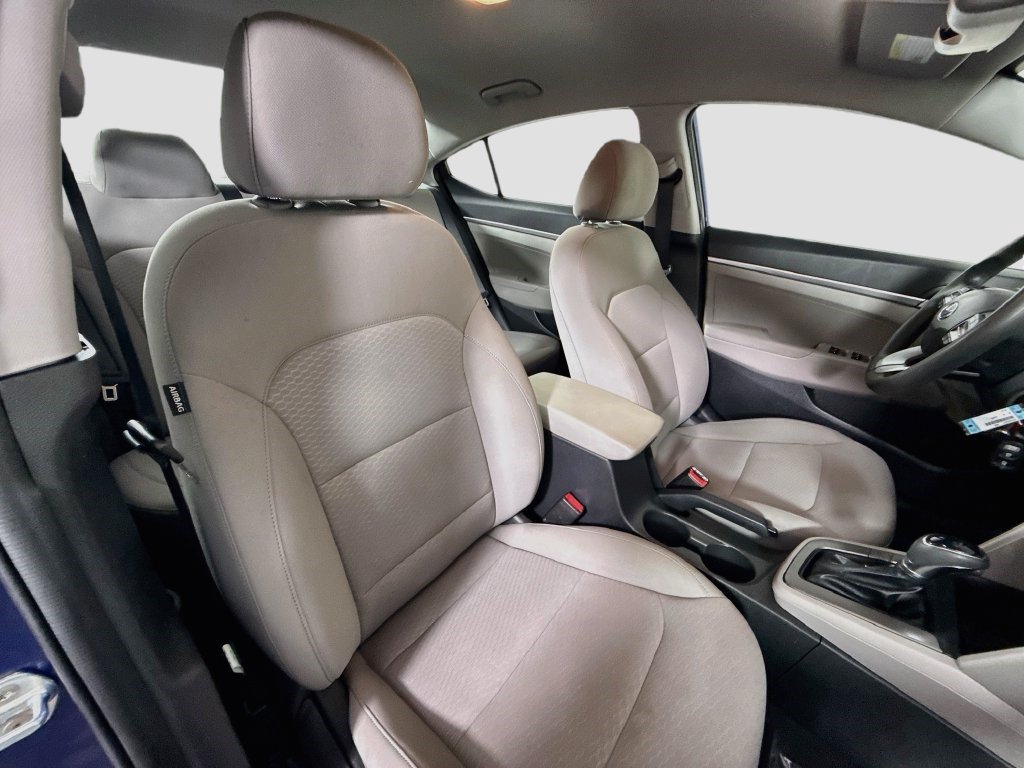 Used 2020 Hyundai Elantra SE FWD image 27