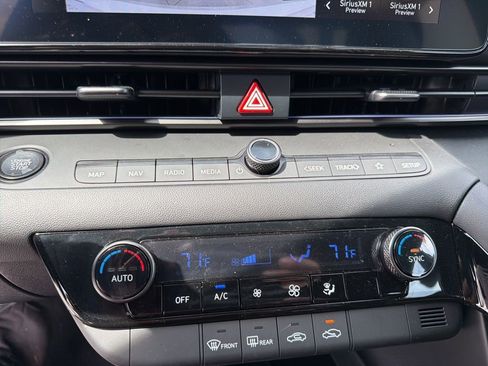 New 2025 Hyundai Elantra SEL FWD image 26