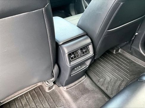 Used 2024 Honda CR-V EX-L image 29