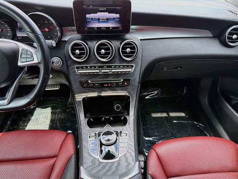 Used 2018 Mercedes-Benz GLC 300 4MATIC Coupe image 20