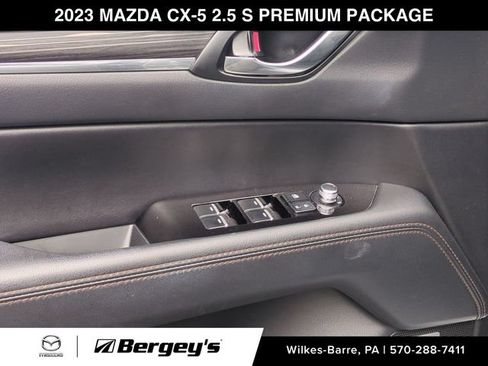 Used 2023 MAZDA CX-5 AWD 2.5 S w/ Premium Package image 16