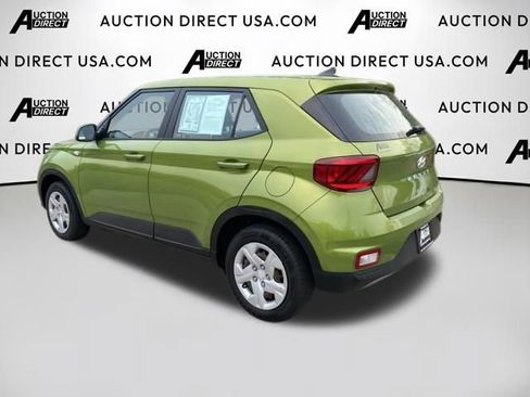 Used 2020 Hyundai Venue SE FWD image 20