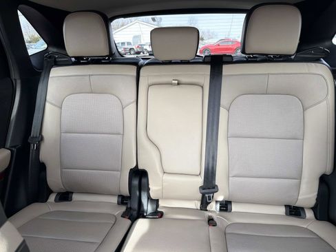 Used 2020 Ford Escape Titanium image 11