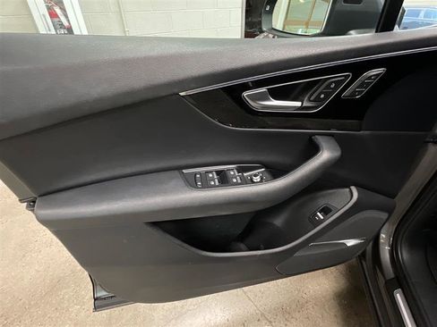 Used 2019 Audi Q7 3.0T Premium Plus w/ Premium Plus Package image 10