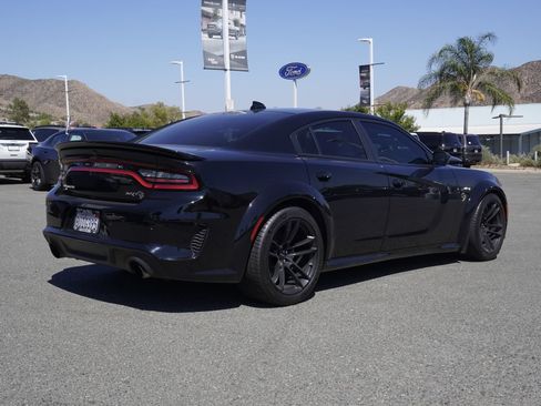 Used 2020 Dodge Charger SRT Hellcat w/ Harman/Kardon Audio Group RWD image 3
