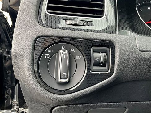 Used 2017 Volkswagen GTI S FWD image 15