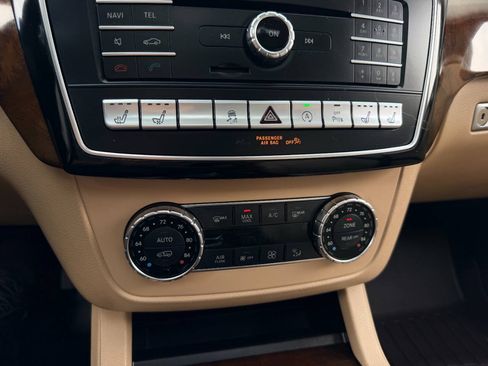 Used 2019 Mercedes-Benz GLS 550 4MATIC image 47