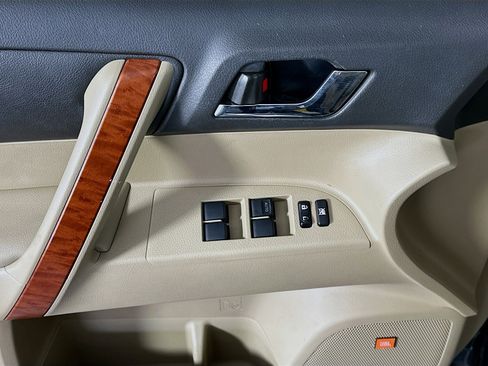 Used 2008 Toyota Highlander Limited image 15