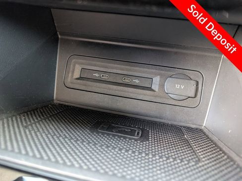 Used 2022 Volkswagen Atlas SE image 30