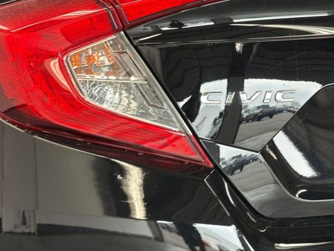 Used 2020 Honda Civic EX image 24