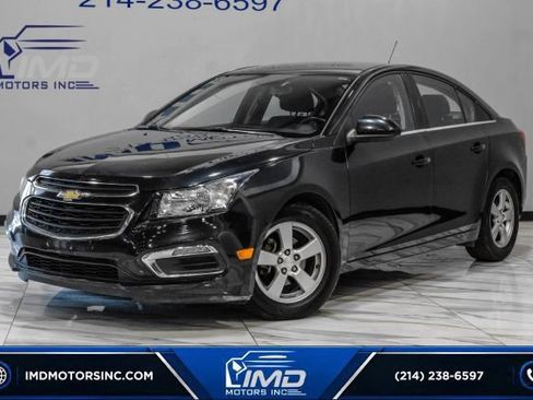 Used 2015 Chevrolet Cruze LT FWD image 1