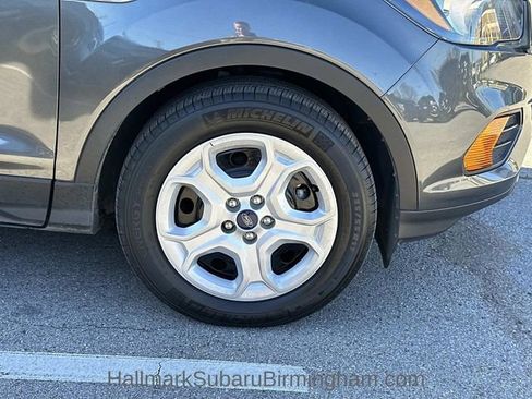 Used 2018 Ford Escape S image 2