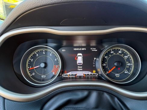 Used 2015 Jeep Cherokee Limited w/ Trailer Tow Group image 24