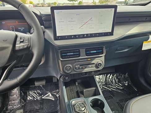 New 2025 Ford Maverick Lobo image 49