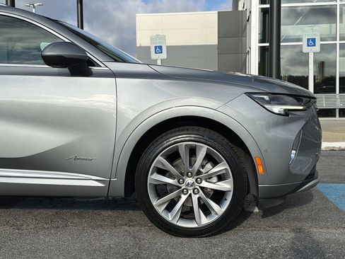Used 2023 Buick Envision Avenir FWD image 9