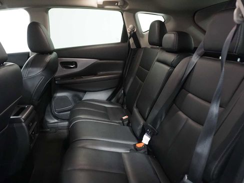 Used 2023 Nissan Murano SV image 15