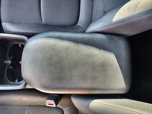 Used 2023 Toyota RAV4 LE image 29