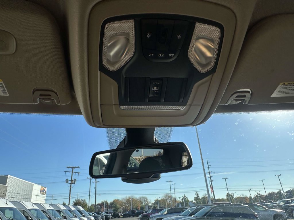 Used 2019 RAM 1500 Big Horn AWD/4WD image 32