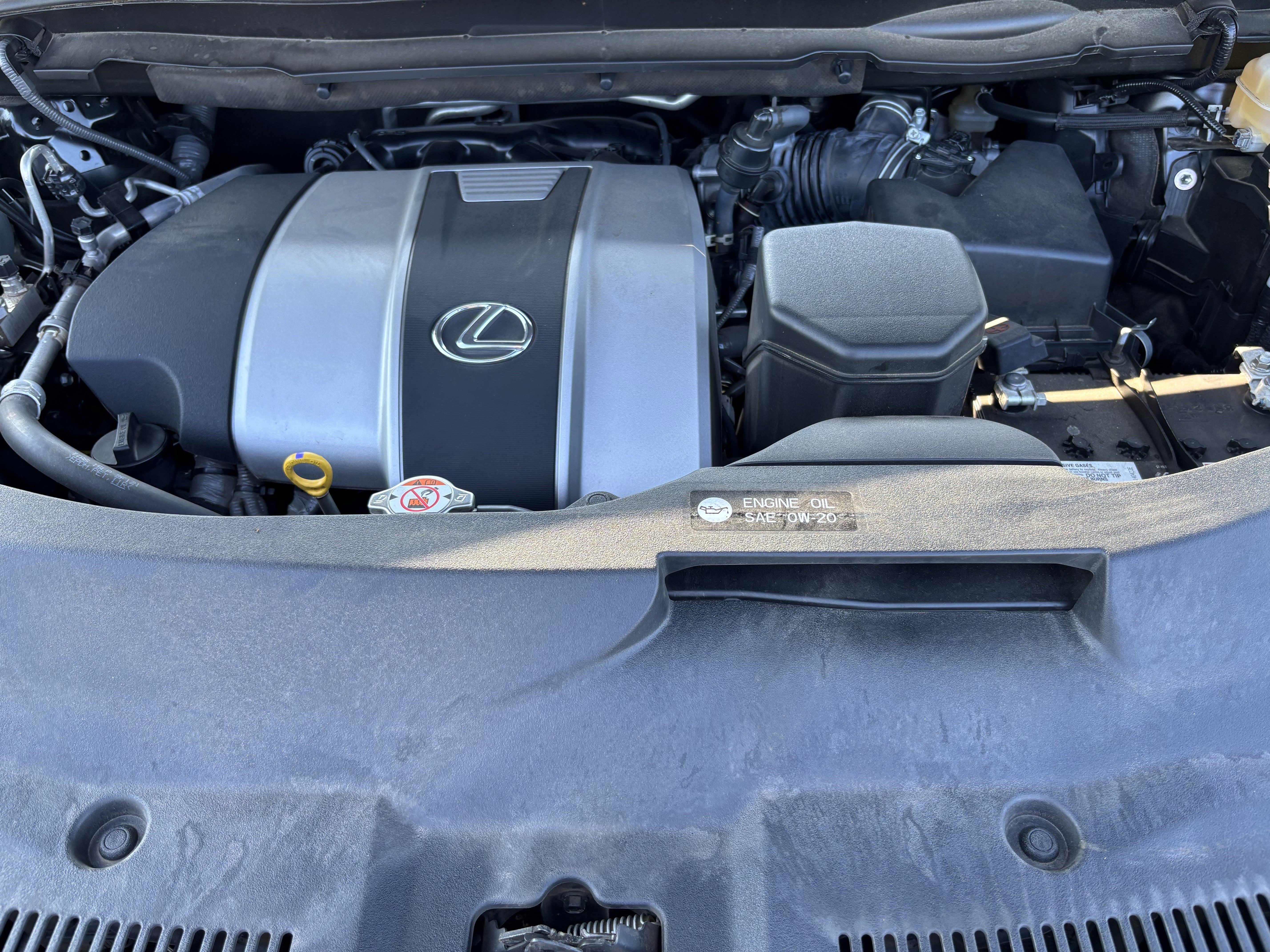 Used 2022 Lexus RX 350L Luxury w/ Accessory Package (Z1) FWD image 36