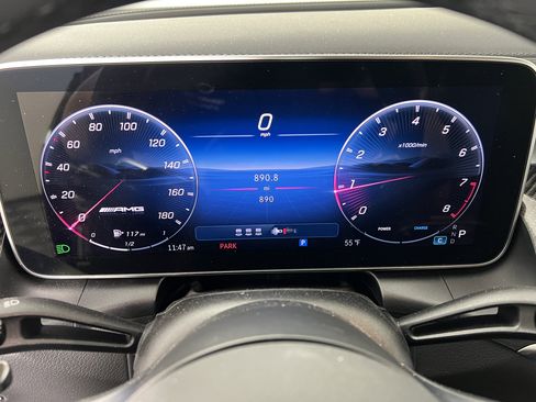 New 2025 Mercedes-Benz GLC 43 AMG 4MATIC Coupe image 28