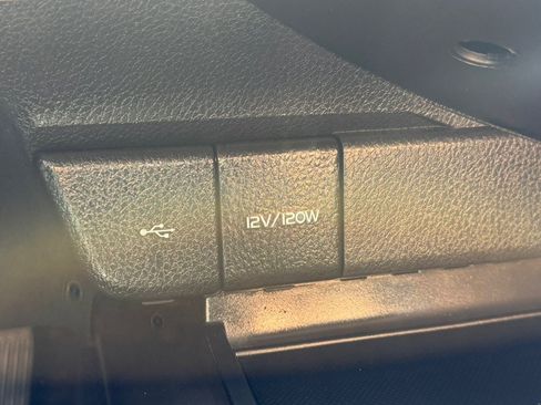 Used 2024 Toyota Camry SE FWD image 27