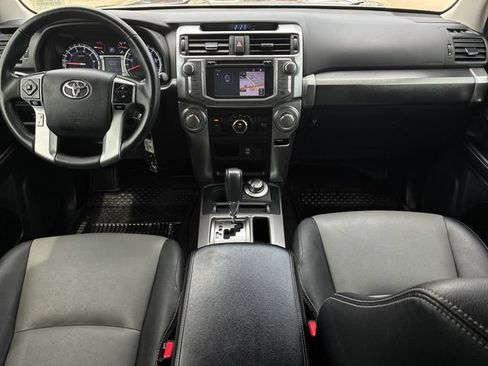 Used 2016 Toyota 4Runner SR5 Premium AWD/4WD image 9