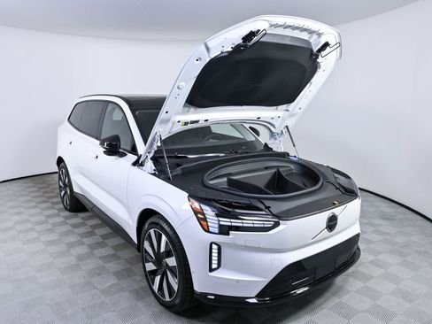 New 2026 Volvo EX90 Ultra AWD/4WD image 36