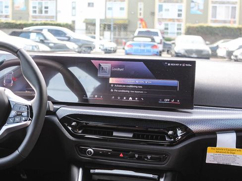 Used 2025 BMW i4 eDrive40 w/ Premium Package image 13