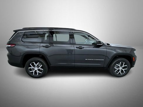 New 2025 Jeep Grand Cherokee L Limited image 4